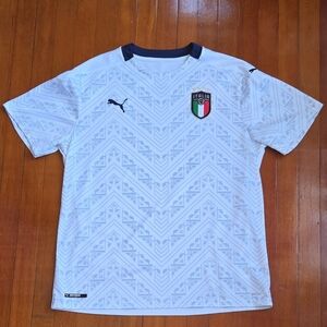 Italy FIGC 2020-21 away jersey